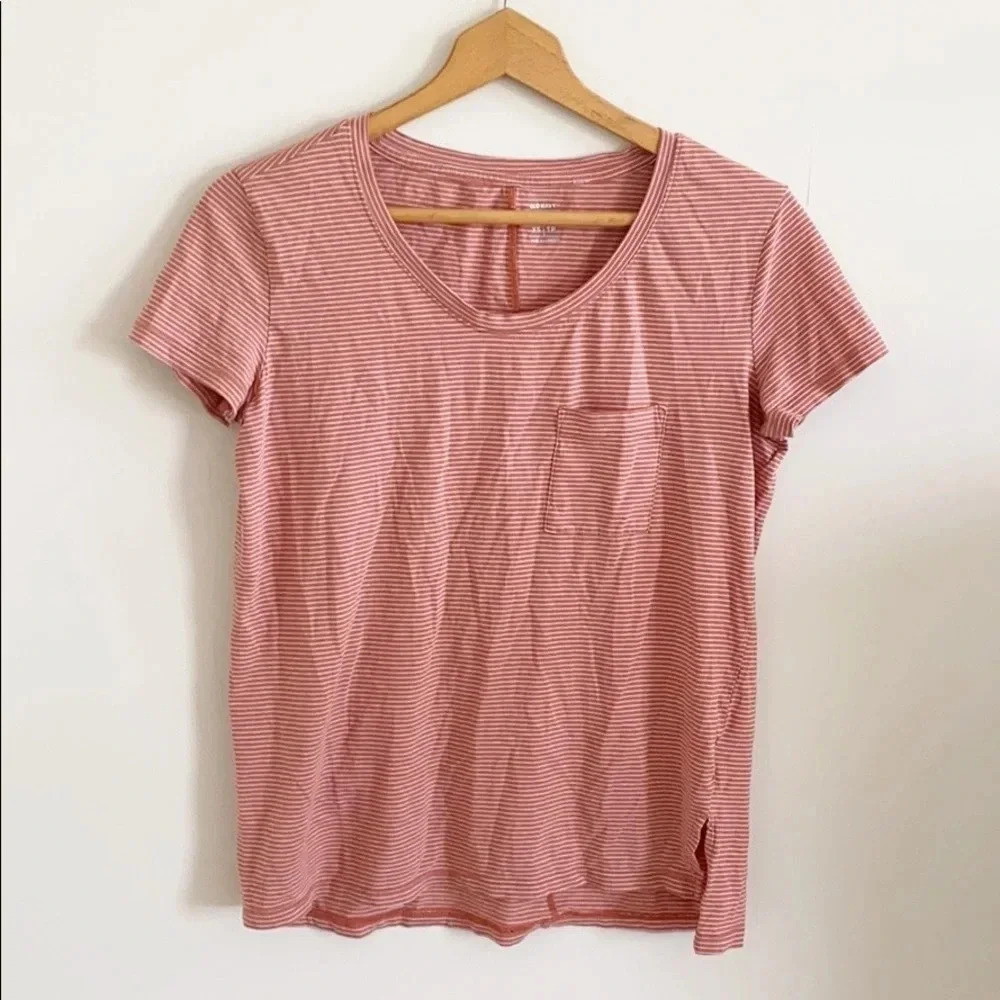 Old Navy cotton light pink Stripped Boyfriend Pocket T-shirt size XS